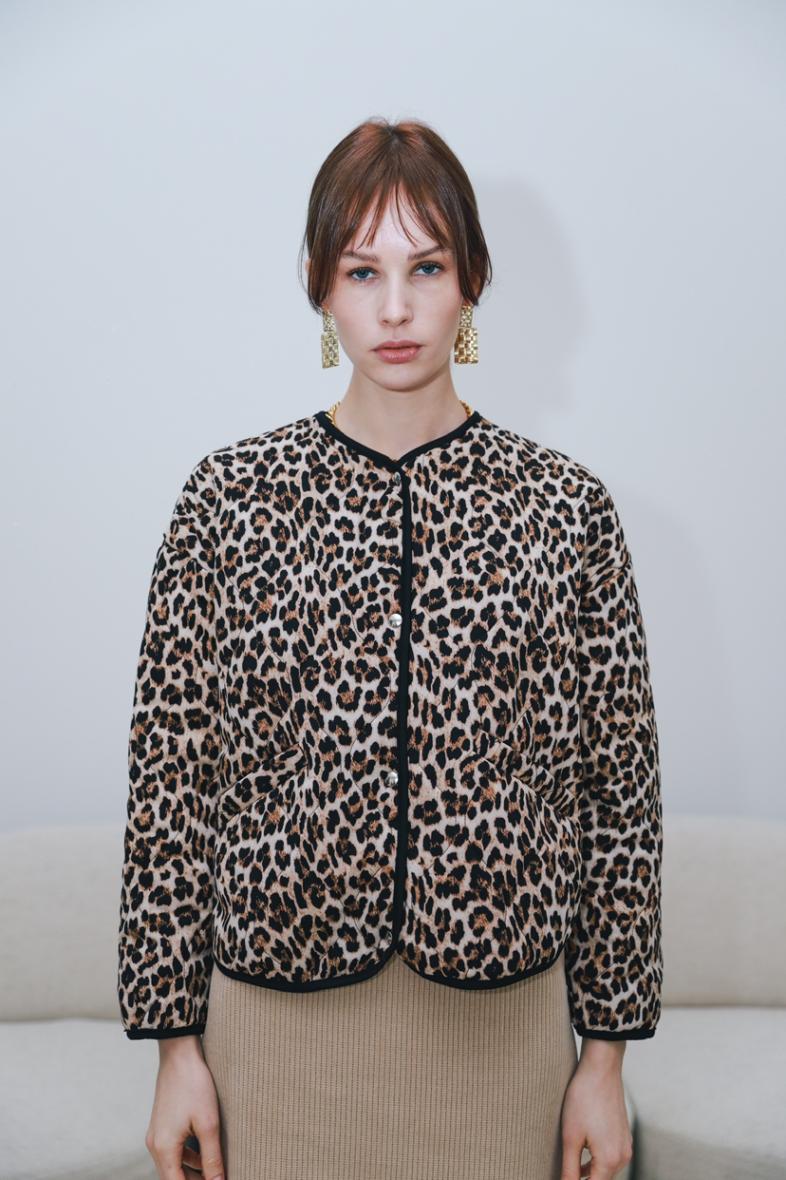 veste leopard matelassé manche longue
