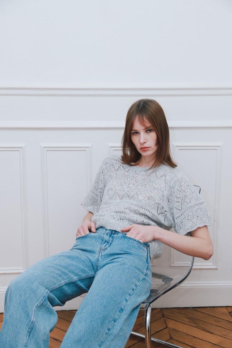 knit t-shirt