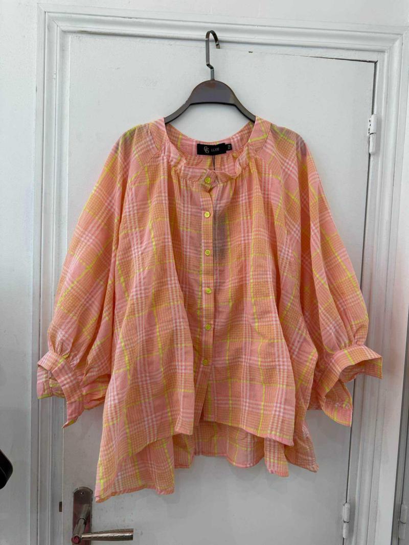 CHEMISE