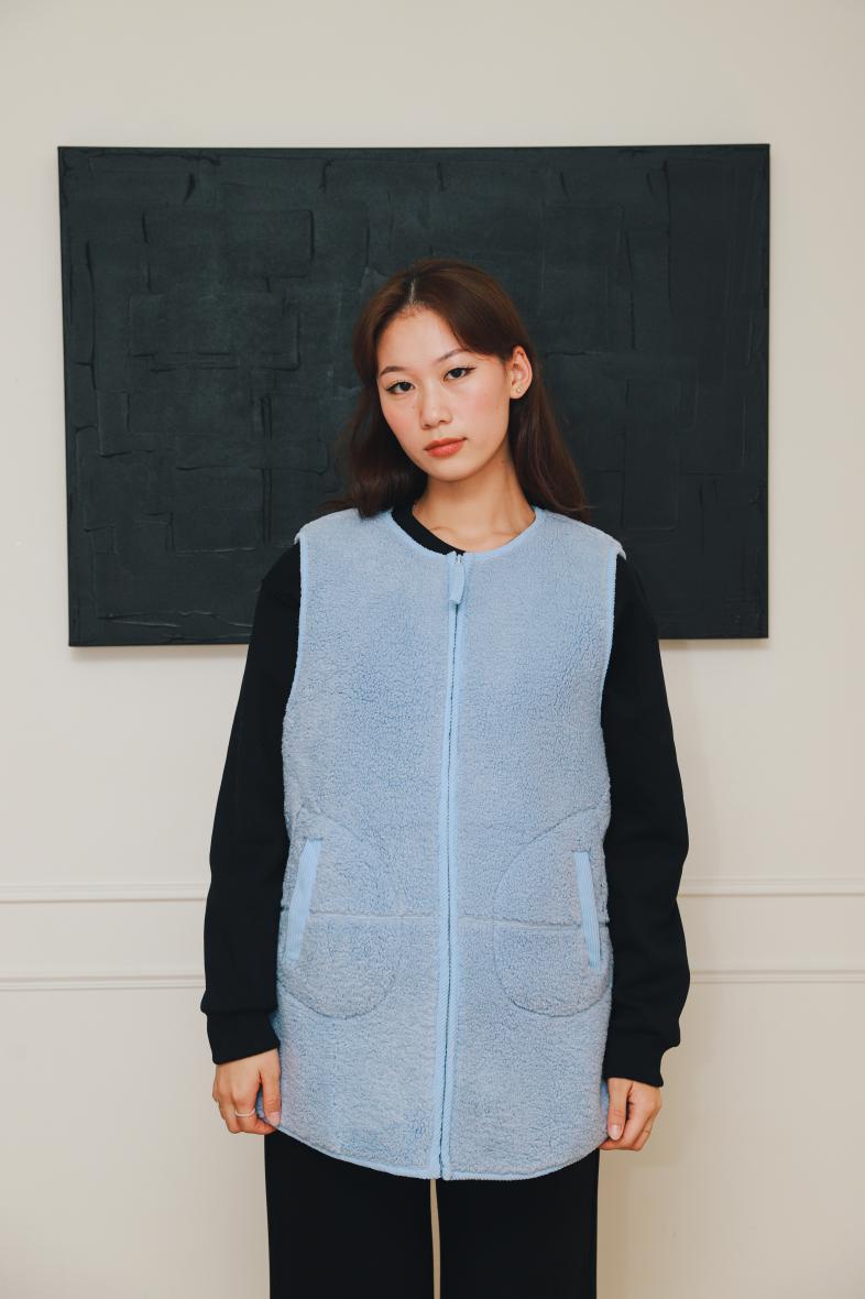 VESTE